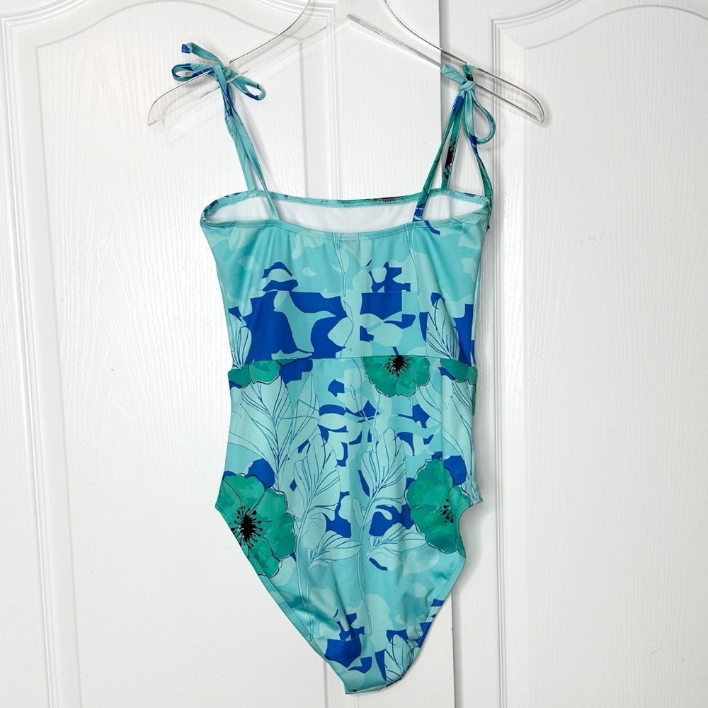 NWOT FREE PEOPLE Roopa x Beth Richards Floral One-Piece SWIMSUIT Size Medium - Picture 6 of 9